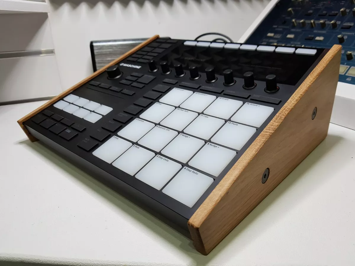 Maschine MK3 Stand w/ Hand Rest / Art's Wood Designs