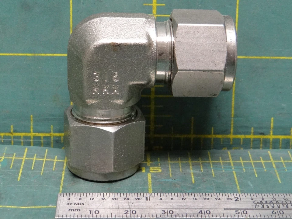316 Stainless Steel Swagelok SS-810-9 Tube Fitting, Union Elbow, 1/2 in. Tube OD - Image 2 of 3