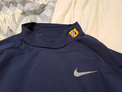 nike mock neck long sleeve mens