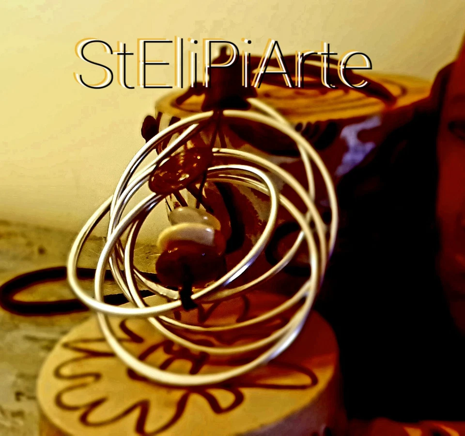 Collana donna artigianale: alluminio e pietre. - Immagine 2 di 3