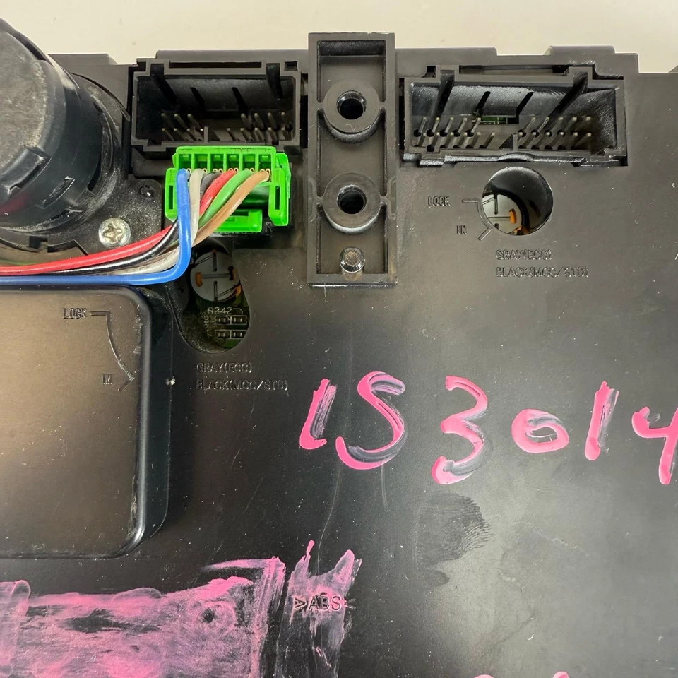 01-09 Volvo V60 V70 XC70 OEM AC calefacción climatización panel reposacabezas maletero madera Foto 3 de 4