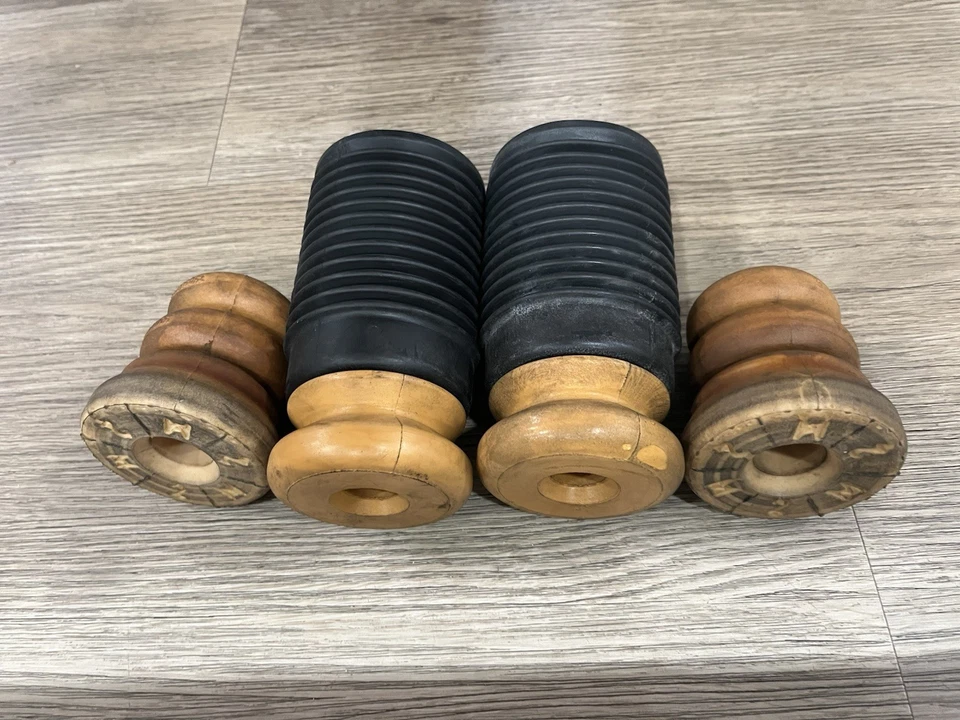 Juego completo de muelles helicoidales traseros y delanteros BMW G20 M340i Stock OEM Foto 2 de 3