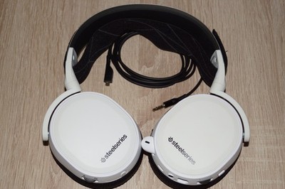 SteelSeries Arctis 7 | weiß | OVP | PS4 | PS5 | Xbox | PC |