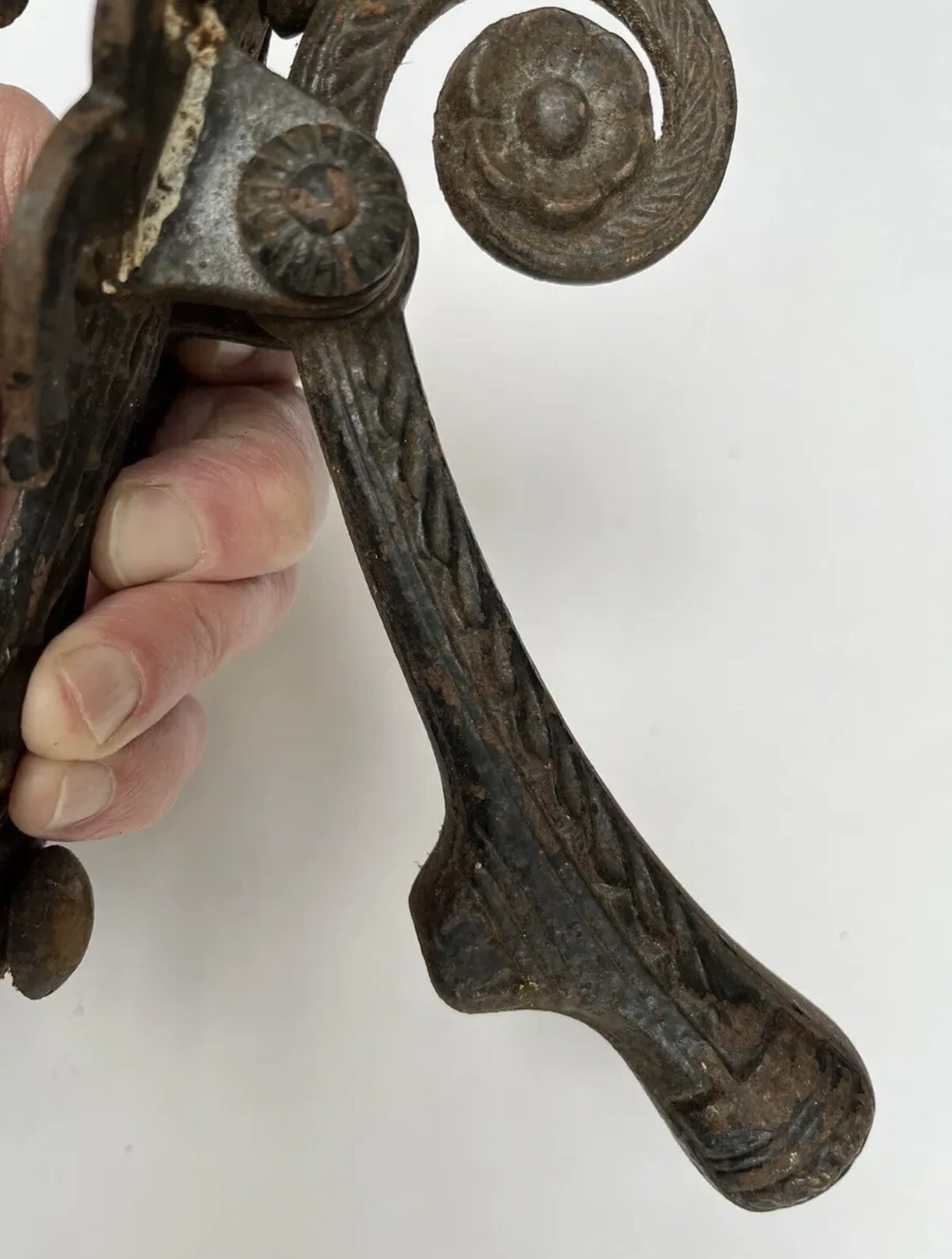 8" ANTIQUE 1882 VICTORIAN A. KENRICK & SONS No 421 SCROLLED DOORKNOCKER