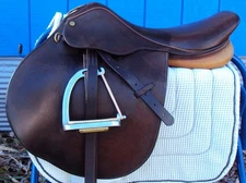 COLLEGIATE RD English/Jump Saddle - 18 1/2" Seat - GREAT!   Cross Country