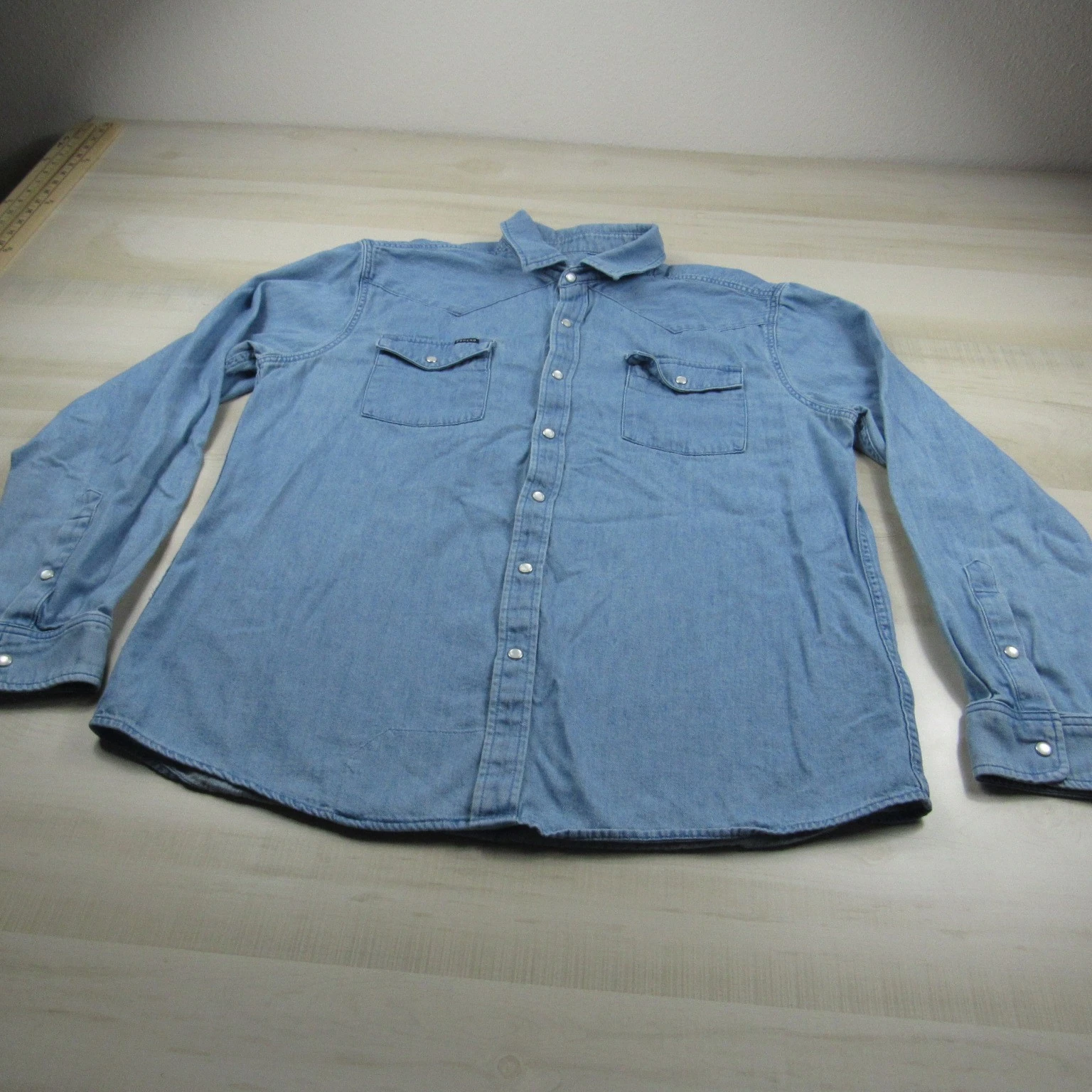 Poncho Shirt Men Extra Large Blue Denim Slim Fit Pearl Snap Outdoor Button Down
Opens in a new windo