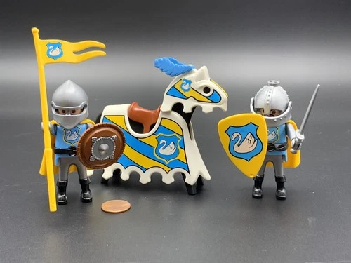 Playmobil Knight on Horse - VTG Medieval Swan Joust Champion Capes Armor Flag
