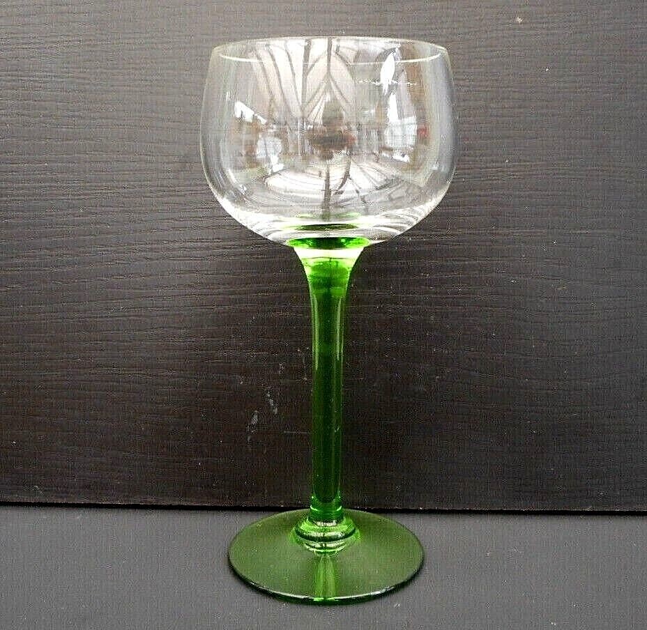 6 mismatched green stemmed hock wine glasses minimum capacity 150 mls