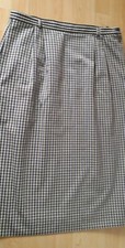 Ladies Alexon Navy mix Check Skirt fully lined Size 18 length 30" Spring