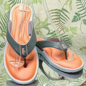 NIKE COMFORT FOOTBED GRAY ORANGE THONG TOE FLIP FLOP SANDALS SHOES WOMENS SZ 11 | eBay