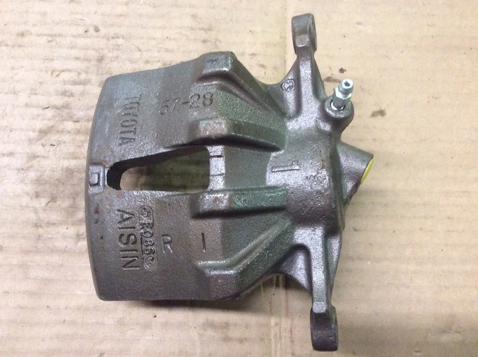 Pinza de freno de disco nueva napa 242-61305 remanufacturada - Se adapta a Toyota Celica 94-99 Foto 3 de 4