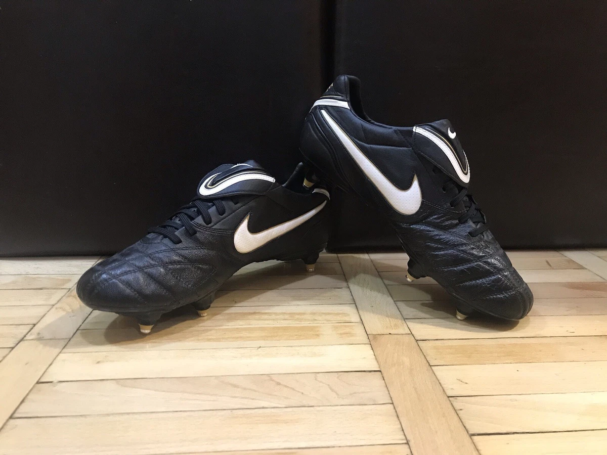 Tiempo sales nike legend