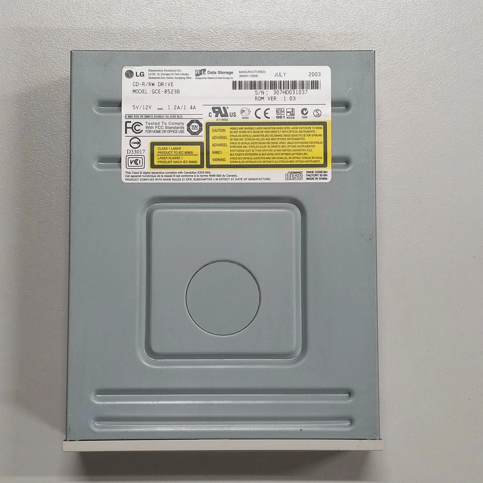 Hitachi LG GCE-8523B IDE CD-R/RW Optical Disk Drive Burner 52x24x52x F/W: 1.03 - Image 2 of 4