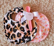 Leopard Bib Set