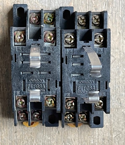 OMRON PTF08A RELAY SOCKET BASE 8 PIN 15A 240V LOT OF 2 - Picture 3 of 3