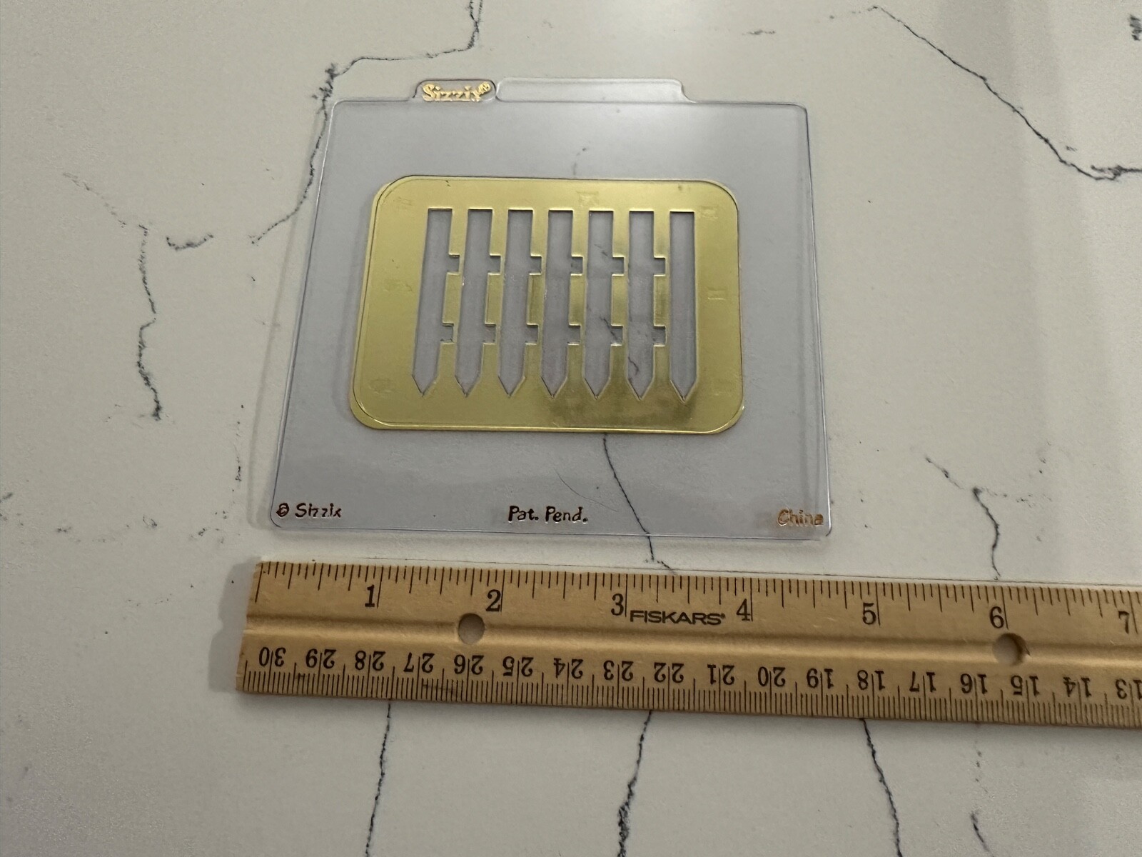 Sizzix Simple Impressions Brass Embossing Folder -- Fence, Picket  38-9530