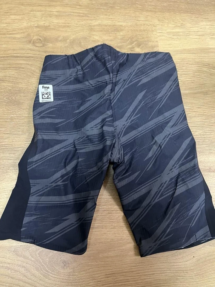 Traje de baño MIZUNO GX SONIC 5 MR para hombre talla 130 cm para carrera corta N2MB0002 nailon Foto 2 de 4