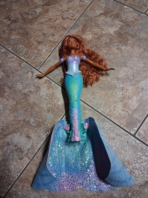 Mattel Disney Princess Toys, The Little Mermaid Transforming Ariel Fashion Doll