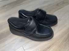 Hush Puppies 9w Men  s Blk Leather Walking Shoe Easy Close