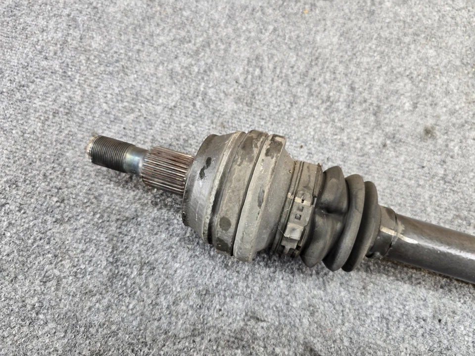 Eje conductor trasero izquierdo MERCEDES 06-15 W166 ML350 4MATIC 3,5 L OEM Foto 4 de 4