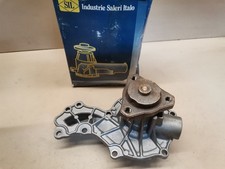 Pompe à eau Audi 100