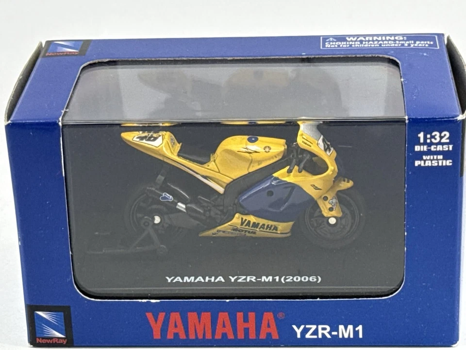 NewRay Yamaha YZR-M1 2006 modelo 1:32 com estojo - Imagem 2 de 4