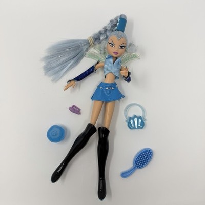 Mattel Winx Club 2004 Season 1 Icy Witch Transformation Doll Accessories 