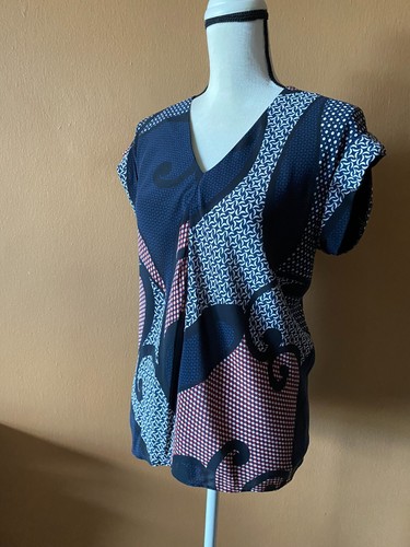 Theory Gyda 100% Silk Georgette Blouse Short Cuffed Sleeves Top Size Petite - Picture 3 of 6