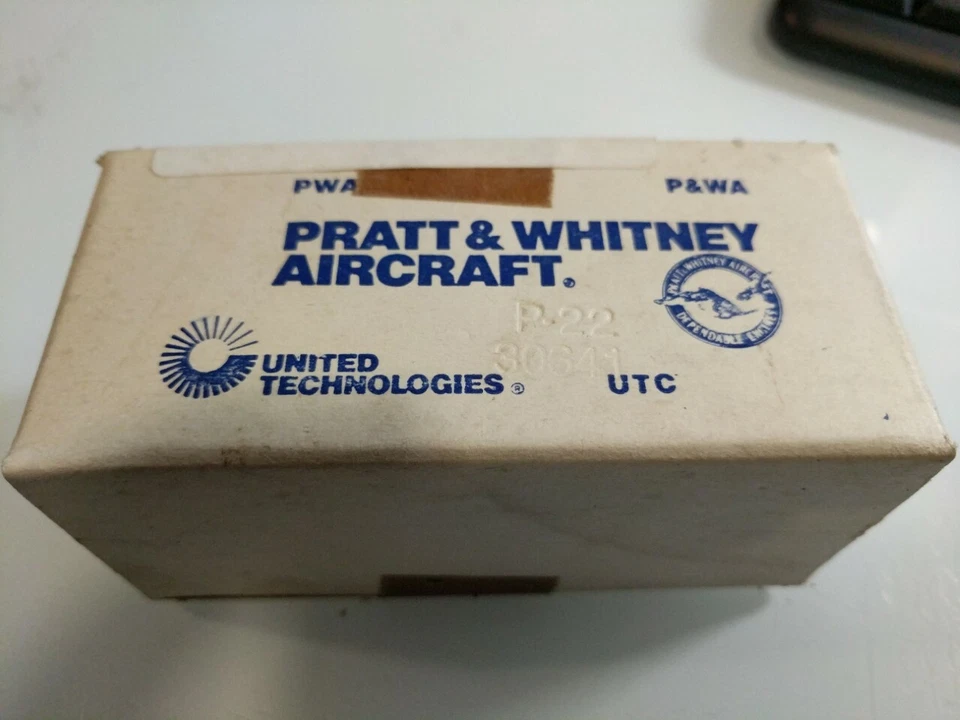 (2) MANGA ESPACIADORA PRATT WHITNEY / RAYTHEON 729711 5365-01-162-0799 Foto 2 de 4