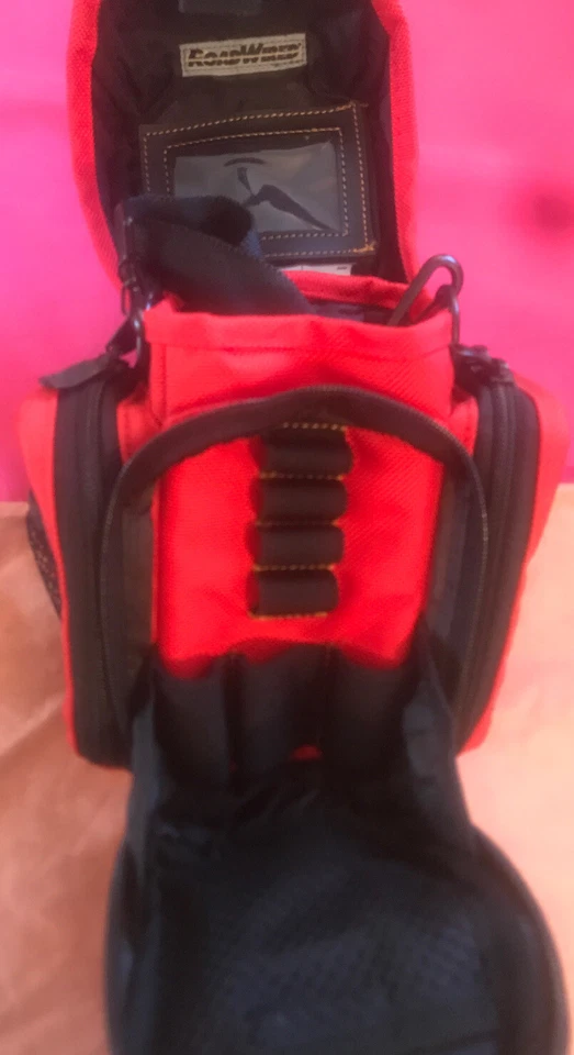 ROADWIRED THE POD COMPACT CAMERA CASE Padded LUGGAGE GEAR POUCH Red CAM NEW - Image 3 of 4