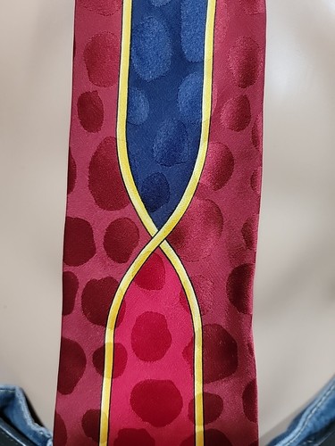 Gianni Versace Italy Red Yellow Baroque 100% Silk Tie 59" - Picture 3 of 8