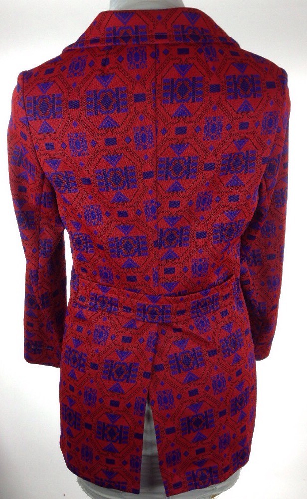 VINTAGE MONTGOMERY WARD POLYESTER AZTEC STYLE BUTTON DOWN