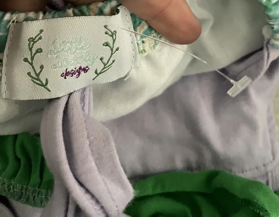 Nuevo sin etiquetas Vestido Boutique Niñas Púrpura Playa Concha 12-18M Sirena Niño Iglesia 2 Foto 2 de 3