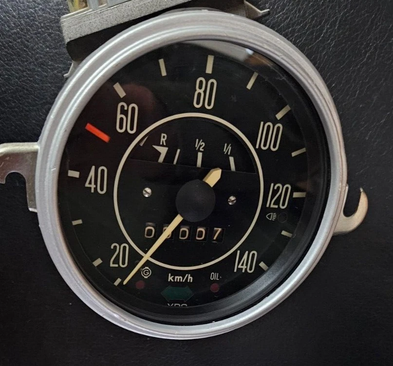 VW Maggiolino 1200/1302 Tachimetro Completo Superato Argento Anello Frontale - Immagine 2 di 4