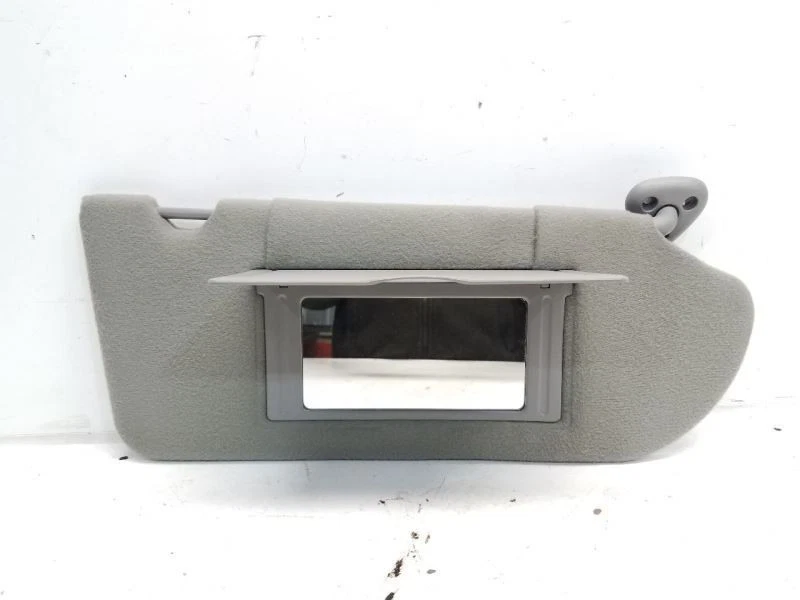 Parasol derecho para pasajero Pontiac Grand Prix 2000-02 sin iluminación con espejo retrovisor Foto 2 de 4