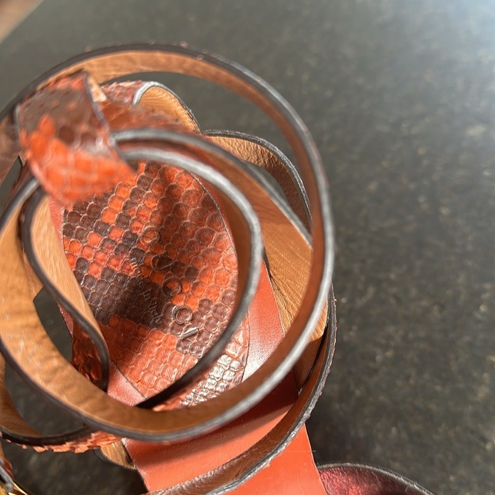 Gucci calfskin and python heels - image 3