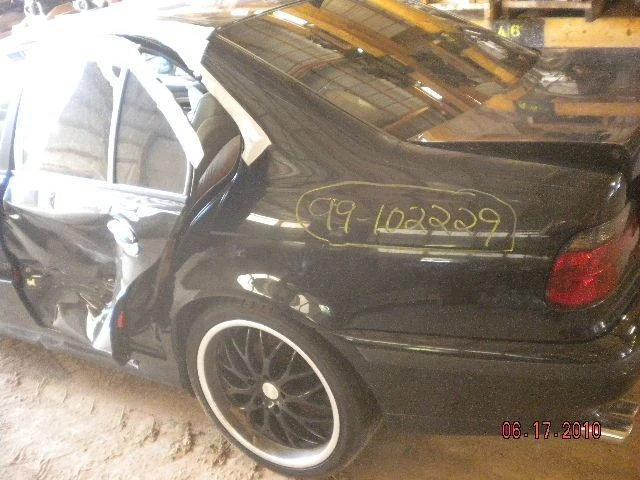 Luz trasera derecha pasajero sedán para BMW 528i 9890342 97-00 Foto 2 de 4