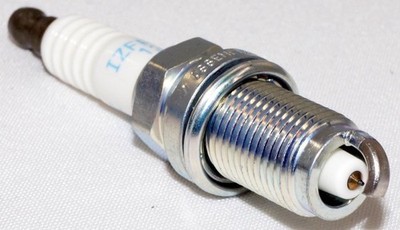 4 Pack Genuine NGK 6774 Laser Iridium Spark Plug IZFR6K13 for