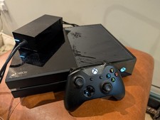 XBOX ONE 500GB Console Bundle - Model 1708 Controller + 16 GAMES