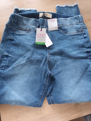Damen Pull On Denim Distressed Jeggings. Größe 16 Neu mit Etikett.