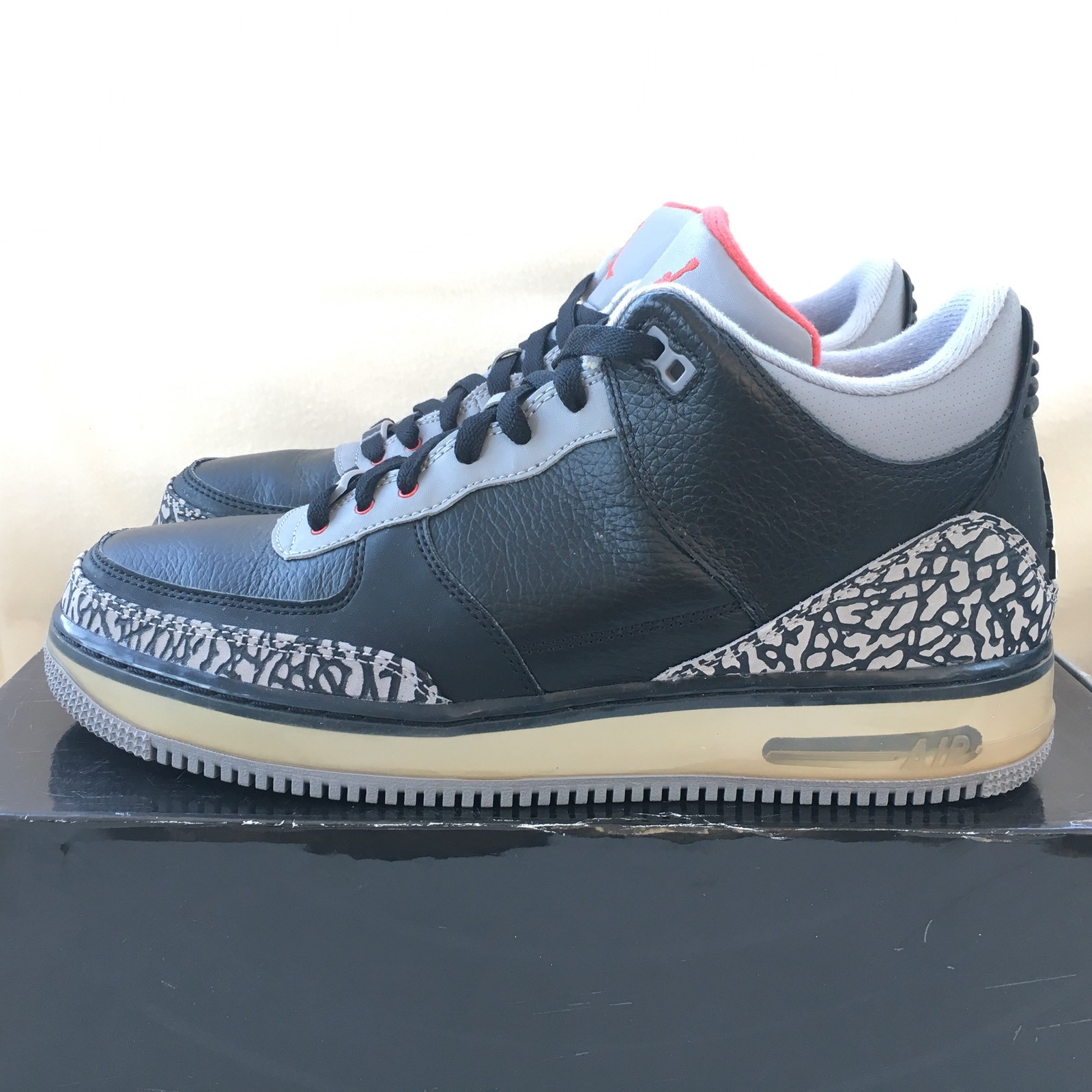 Jordan AJF 3 Retro Nike Nike Nike Air 2018 Negro cemento tenis Fusion Talla 9 Reino Unido para hombre 4d5e3b Jordan AJF 3 Retro Nike Nike Nike Air 2018 Negro cemento tenis Fusion Talla 9 Reino Unido para hombre 4d5e3b
