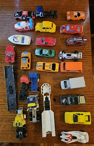 Lot Of 25 Majorette Matchbox Hot Wheels Some Vintage & 70's Cars Trucks Semis