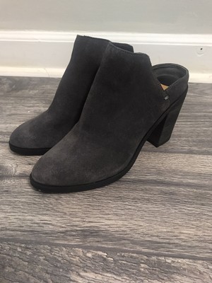 dolce vita stacked heel bootie
