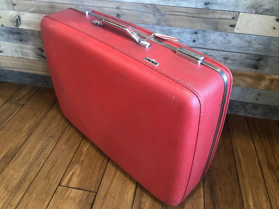Maleta roja vintage American Tourister Tri-Taper equipaje rígido 27" Mid Cen Foto 3 de 4