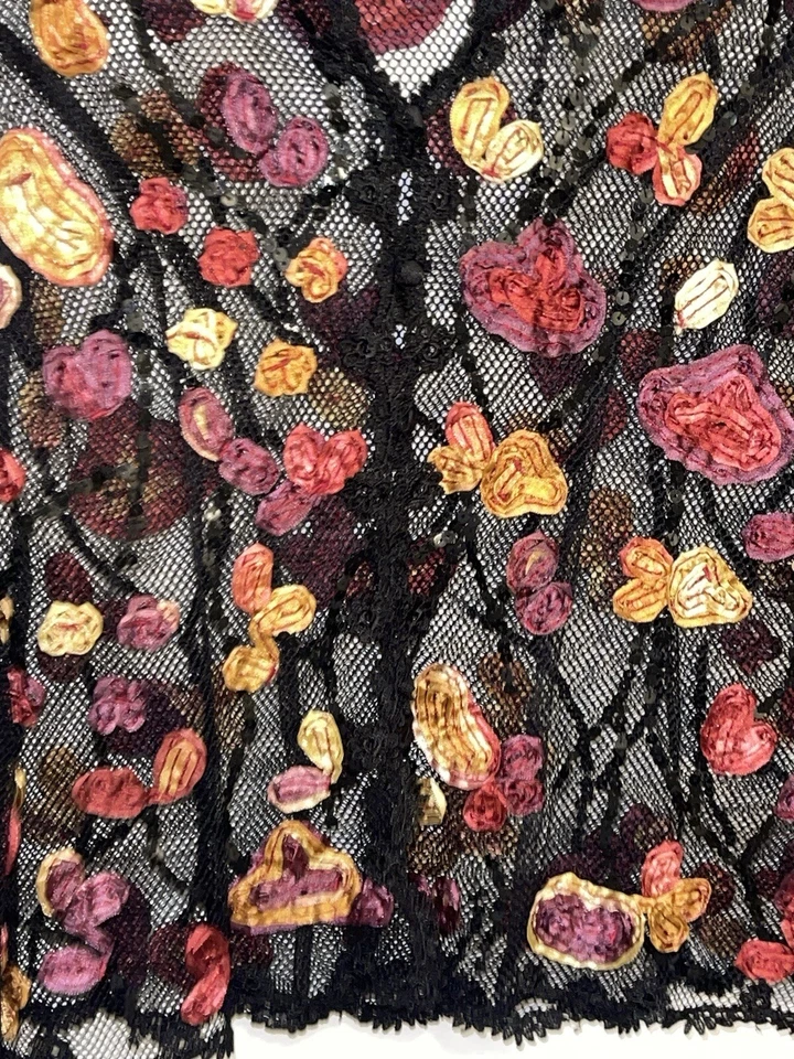 Chaqueta Blusa Chaqueta JS Boutique Para Mujer Malla Negra Flores 3D Con Botones Talla 6 Foto 2 de 4