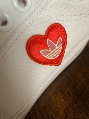 adidas gazelle silver green womens adidas Originals Nizza Trefoil W Crystal White / Red / Cloud White   Heppo.com