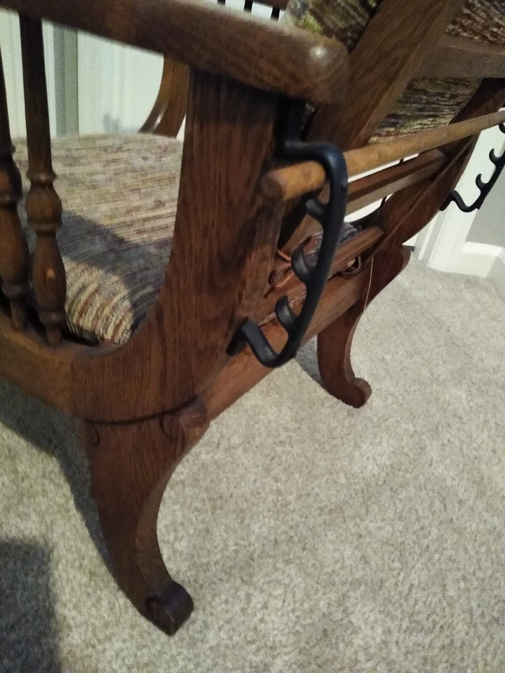 Oak Child Morris Chair - Image 4 of 4