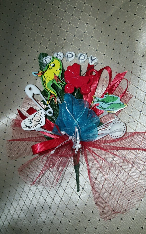 Baby shower mamá ramillete Dr Seuss 1 pez 2 peces nuevo pez rosa o azul Foto 2 de 2