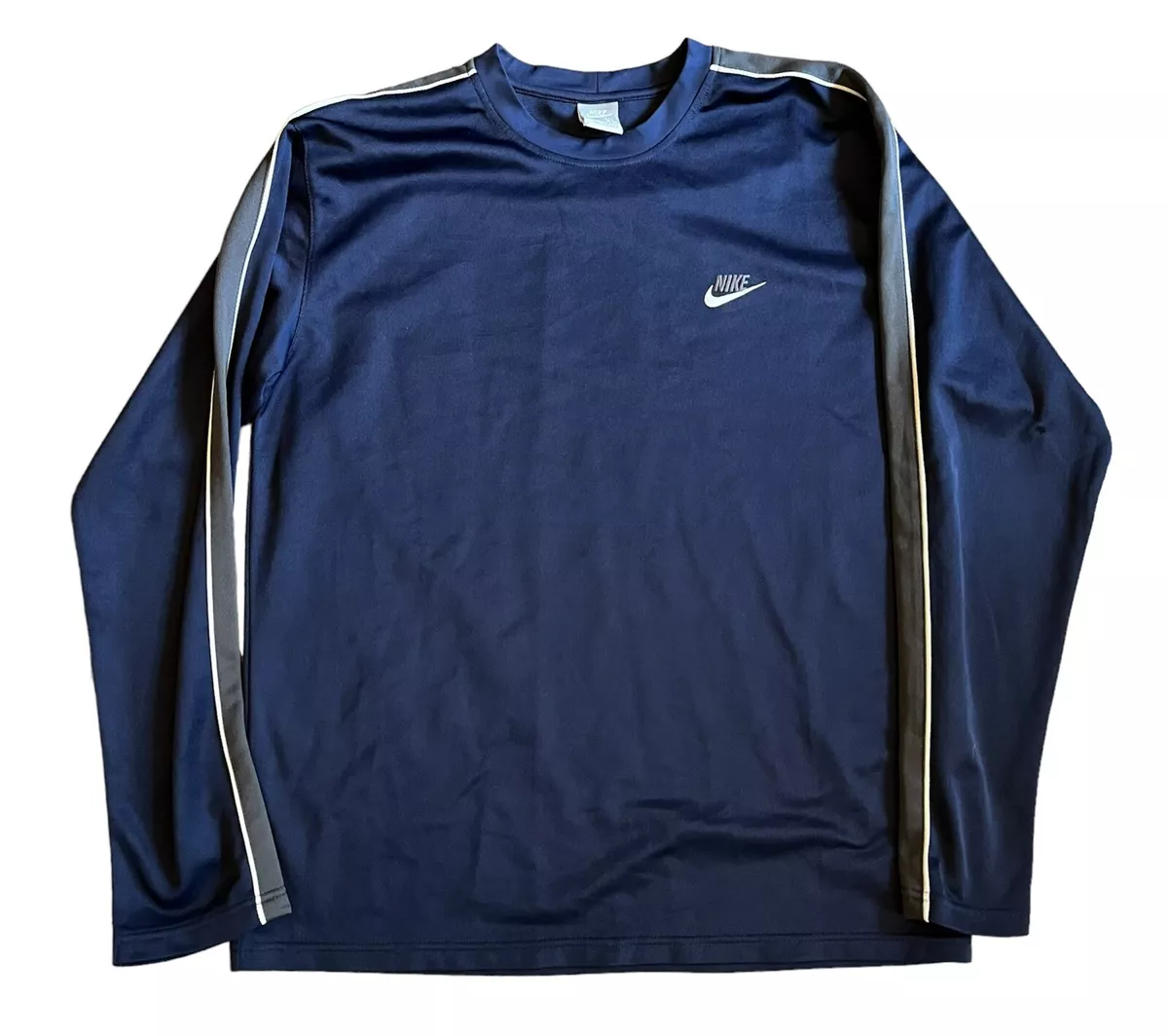 Nike navy blue hotsell long sleeve shirt