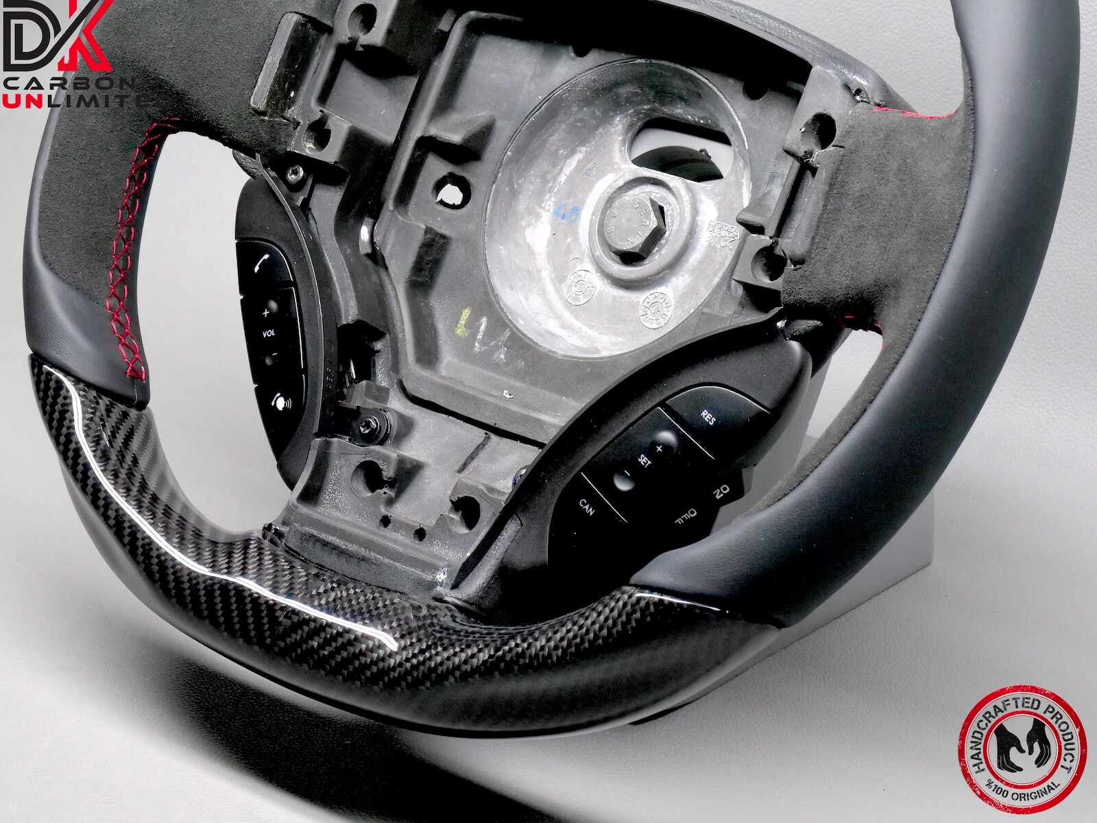 Aston Martin DBS DB9 Rapide Virage Vantage Red Ring Carbon Steering Wheel v2